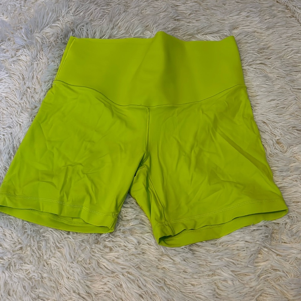 Offline tummy control bike shorts in neon green size medium